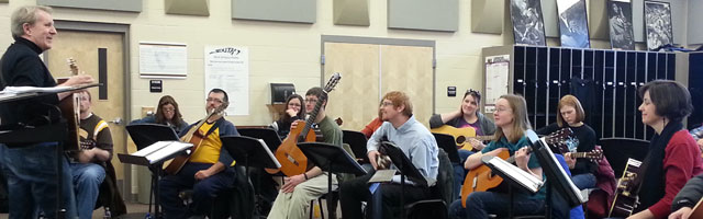 Mike Christiansen leading a workshop for classroom guitar teachers